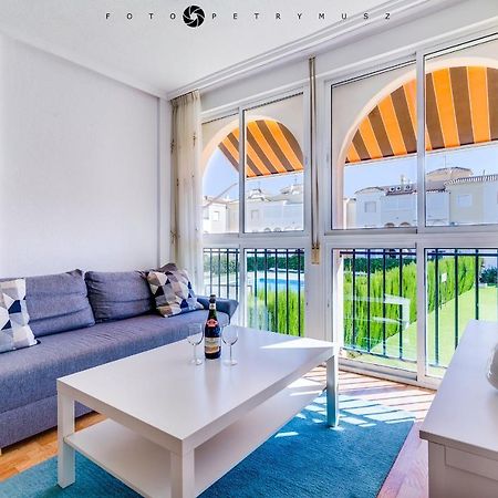 108 Apartament Fabulus Torrevieja Exterior photo
